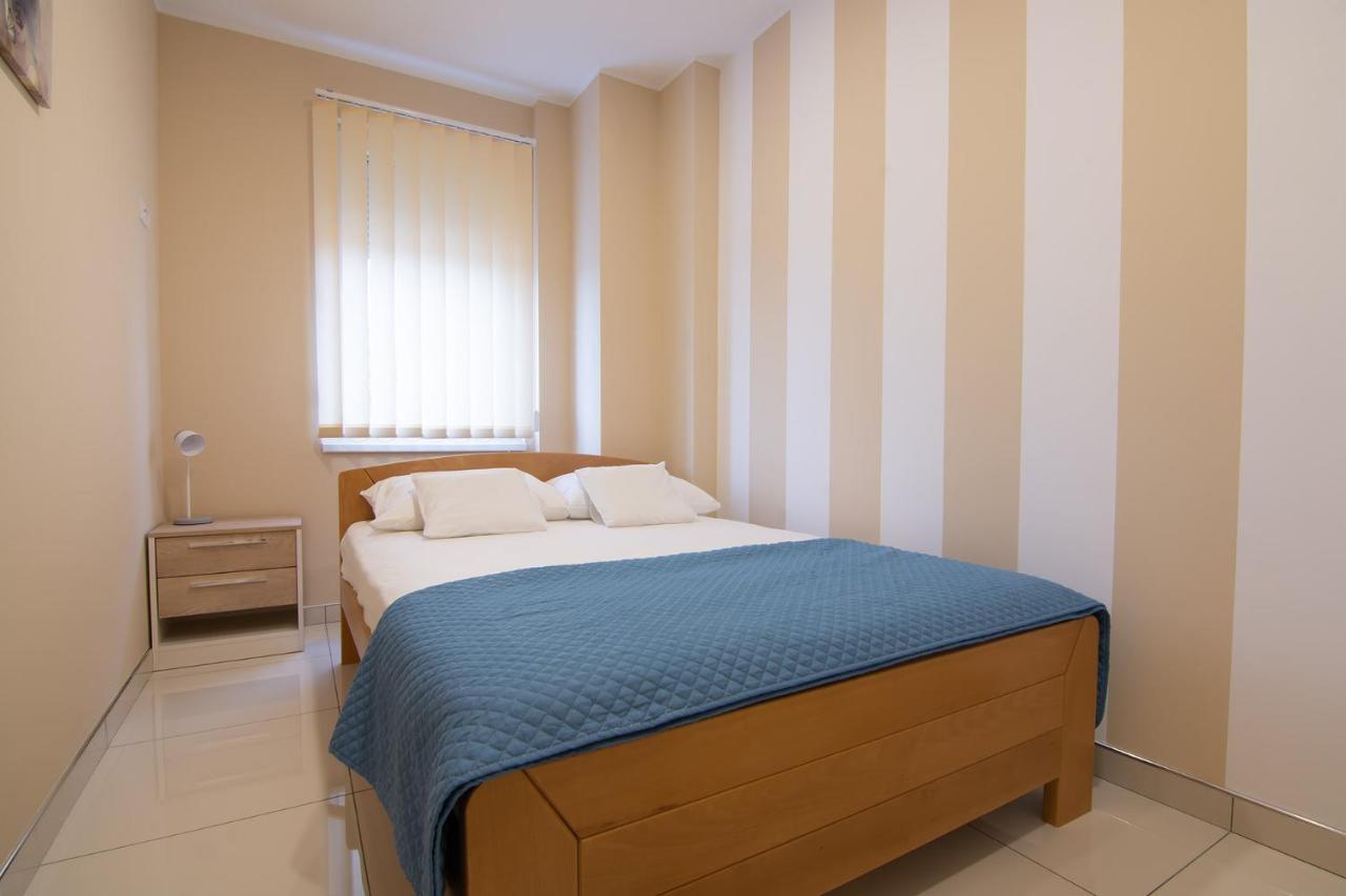 Jana Apartmani Belgrade Exterior photo
